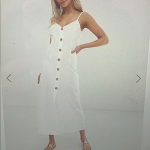 Maxi swing dress with faux wood buttons